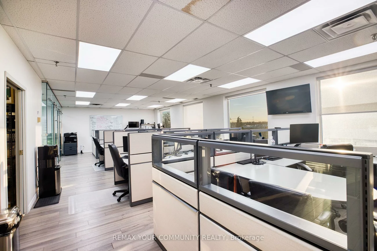 2750, 14th, Milliken Mills West, Markham