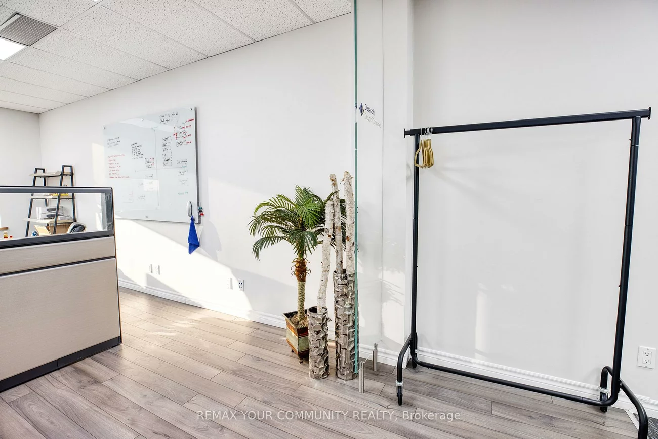 2750, 14th, Milliken Mills West, Markham