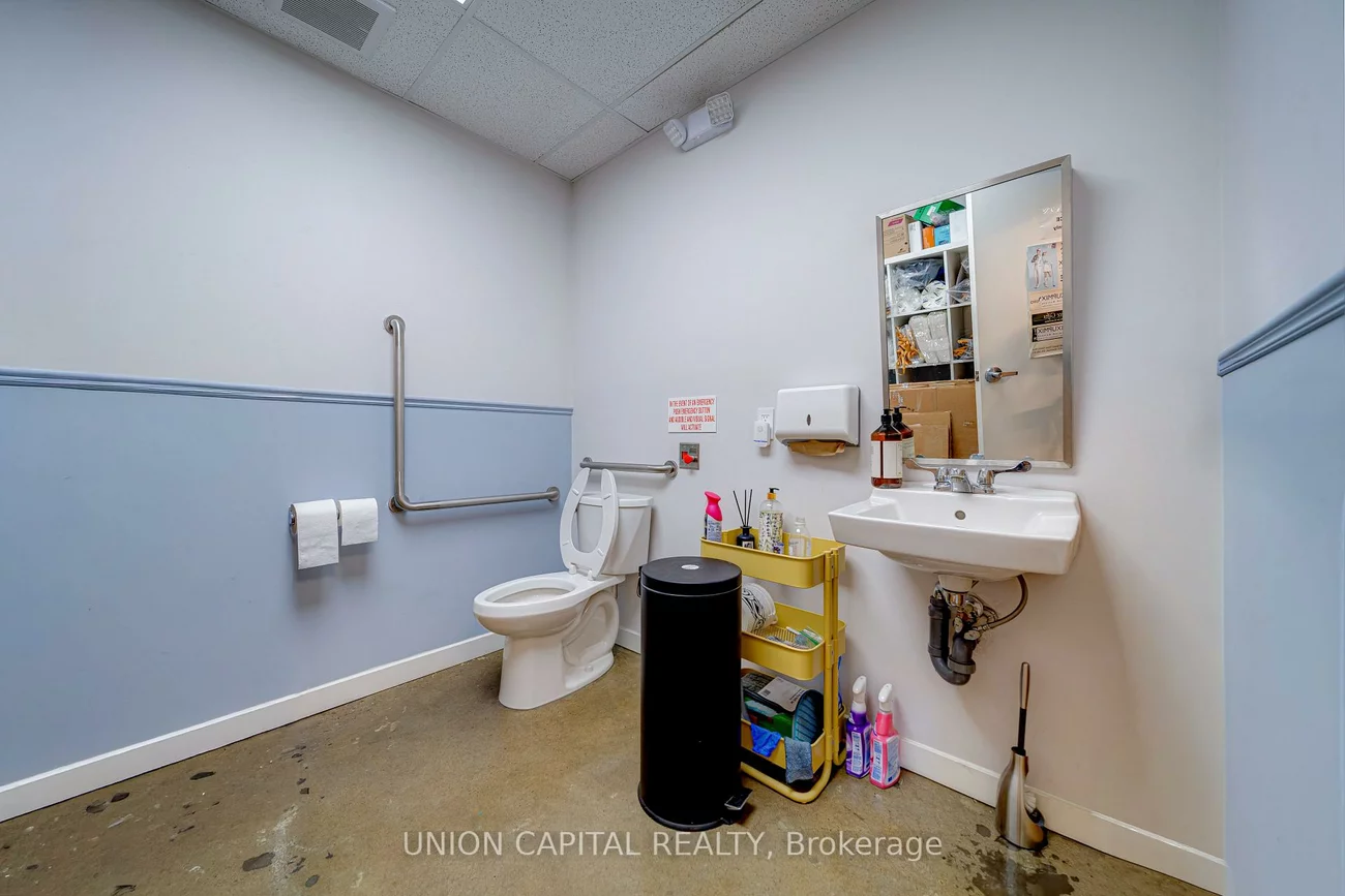 60, South Town Centre, Unionville, Markham