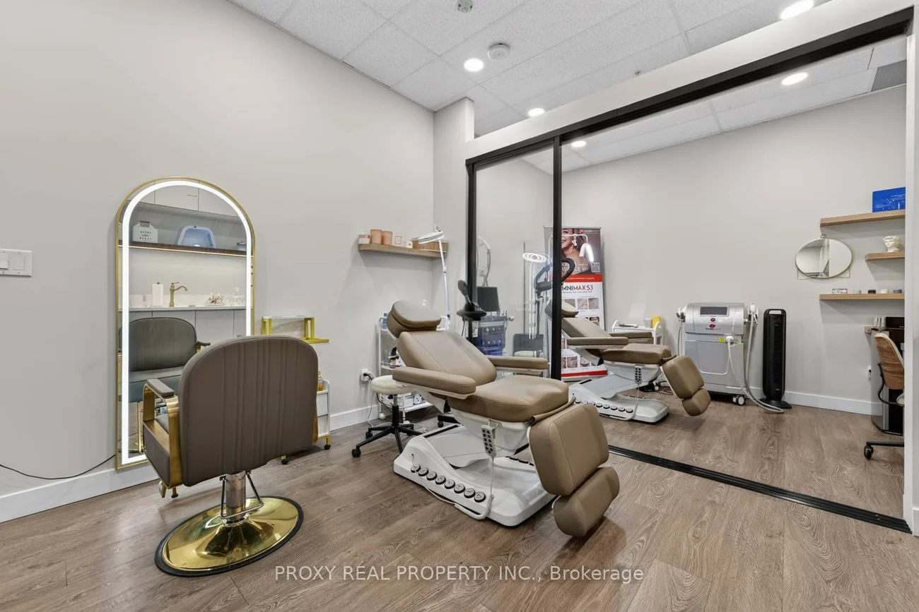 7163, Yonge, Grandview, Markham
