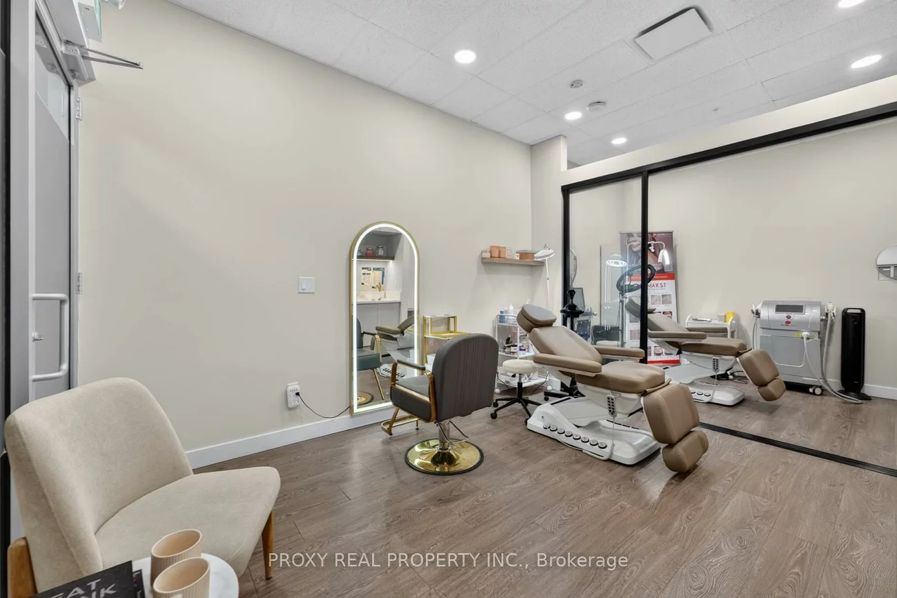 7163, Yonge, Grandview, Markham
