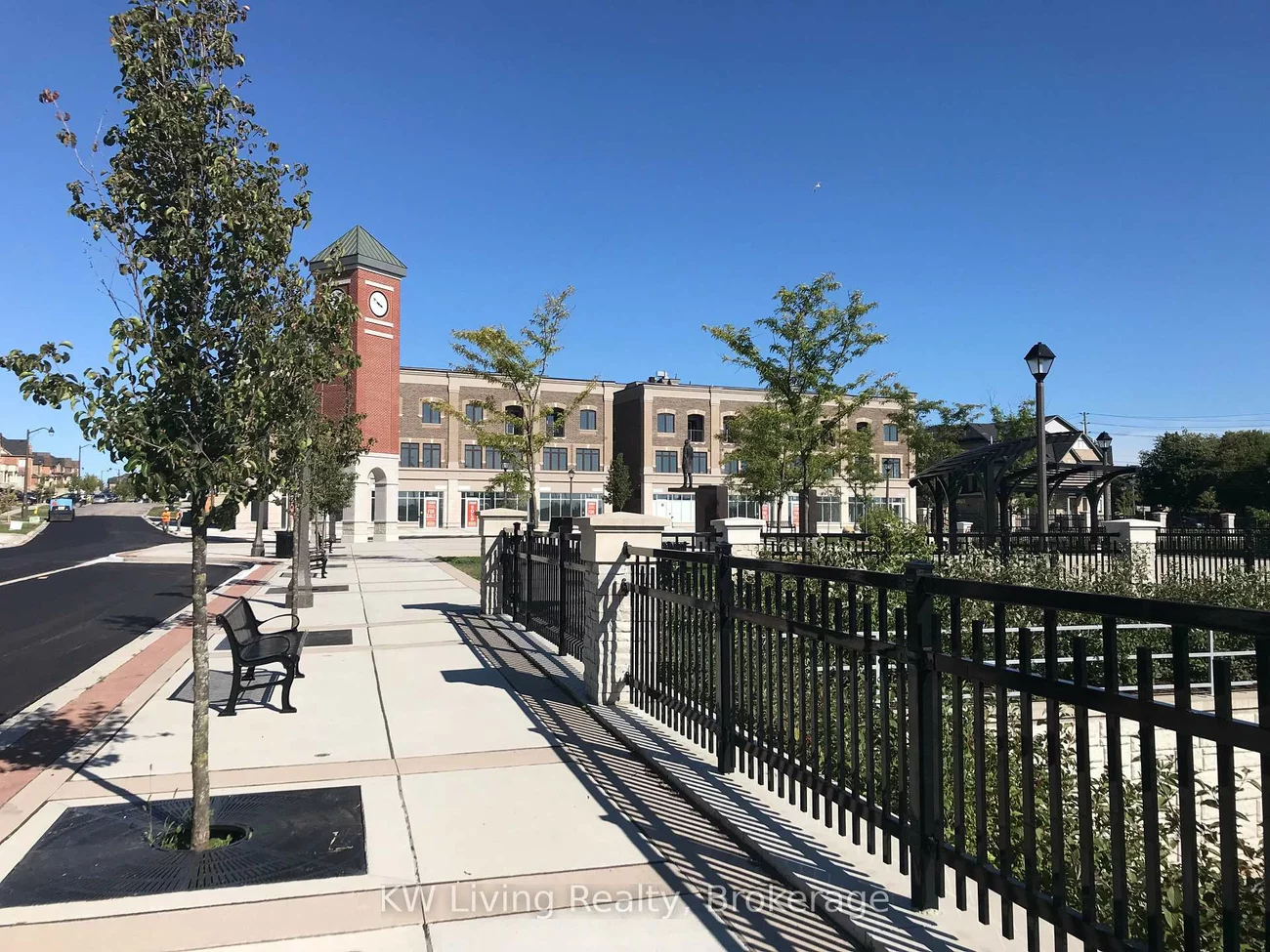 8, Nipigon, Berczy, Markham