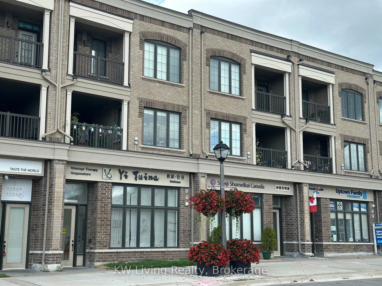 8, Nipigon, Berczy, Markham