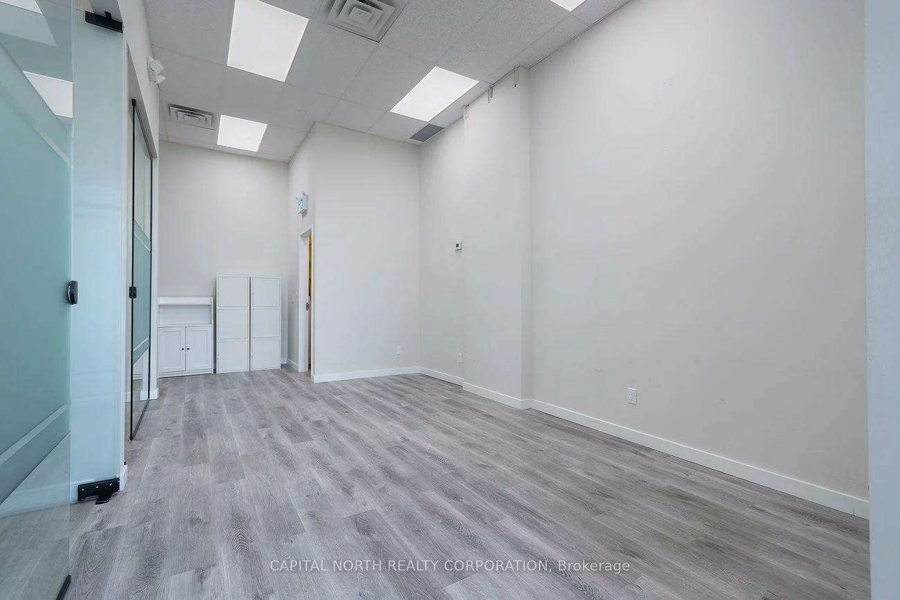 9560, Markham, Wismer, Markham