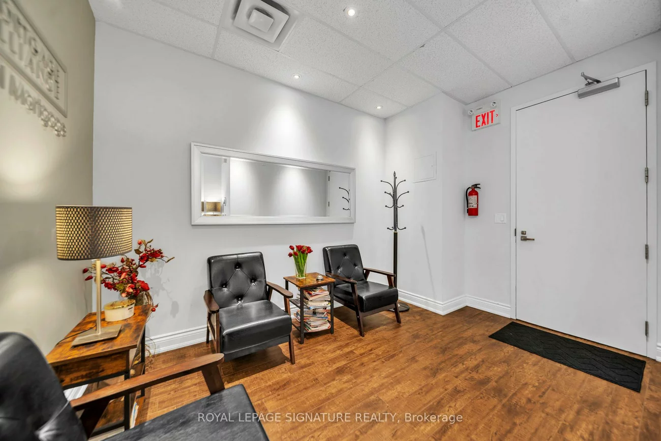 7191, Yonge, Grandview, Markham