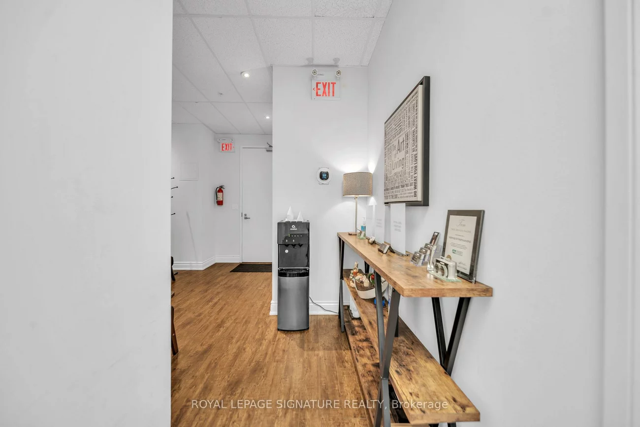 7191, Yonge, Grandview, Markham