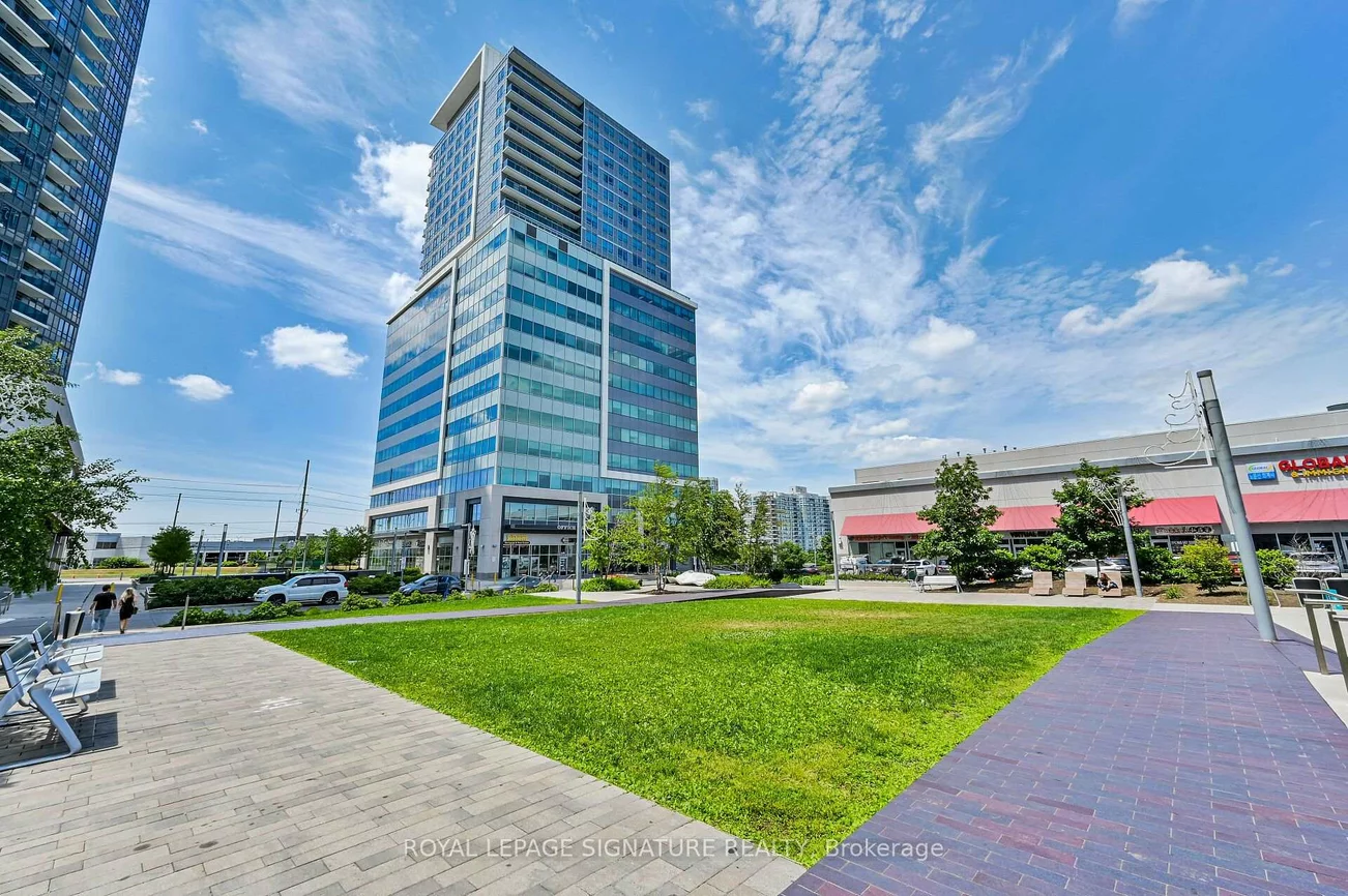 7191, Yonge, Grandview, Markham