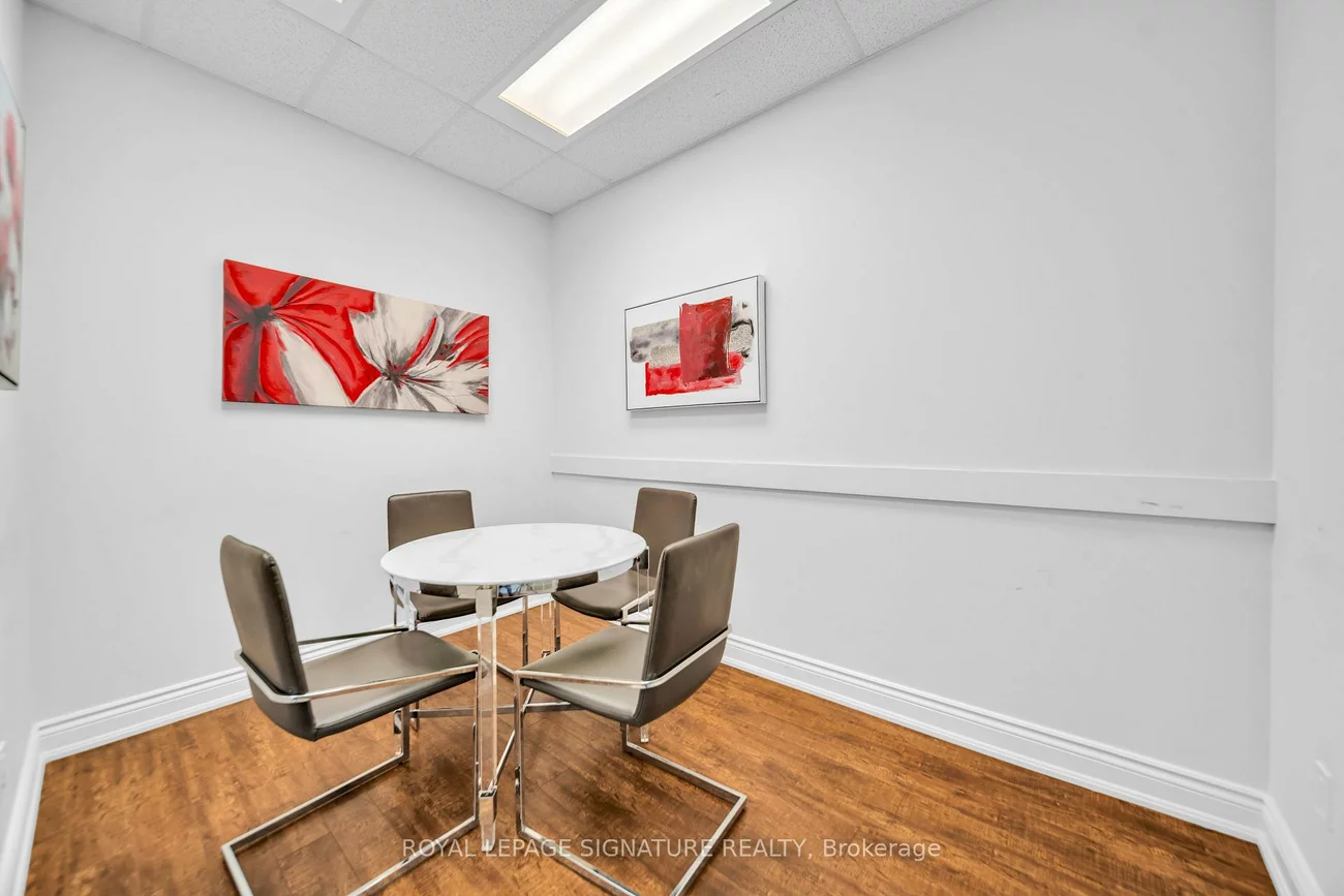 7191, Yonge, Grandview, Markham