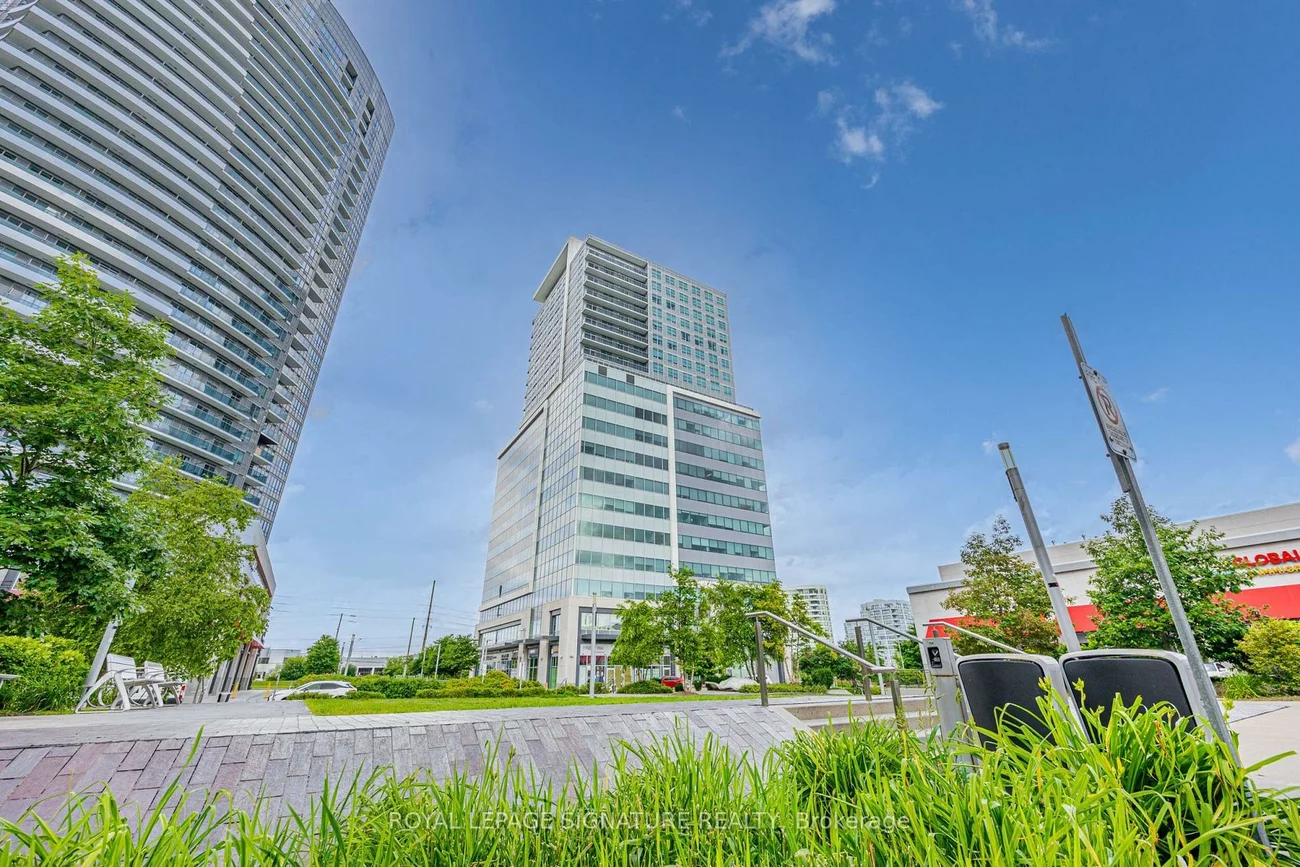 7191, Yonge, Grandview, Markham