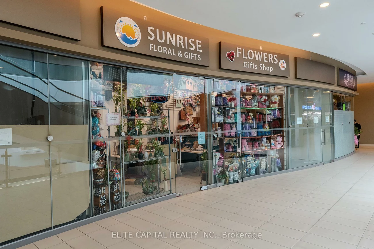 9390, Woodbine, Cachet, Markham