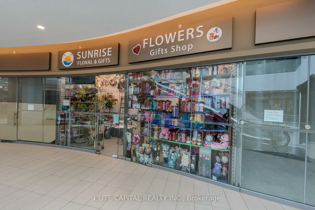 9390, Woodbine, Cachet, Markham