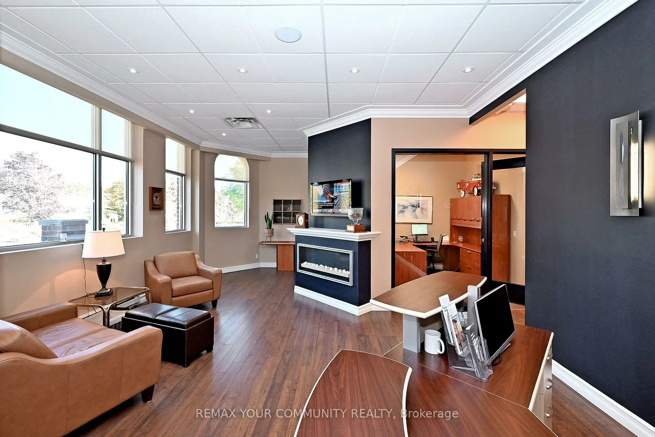 8789, Woodbine, Buttonville, Markham