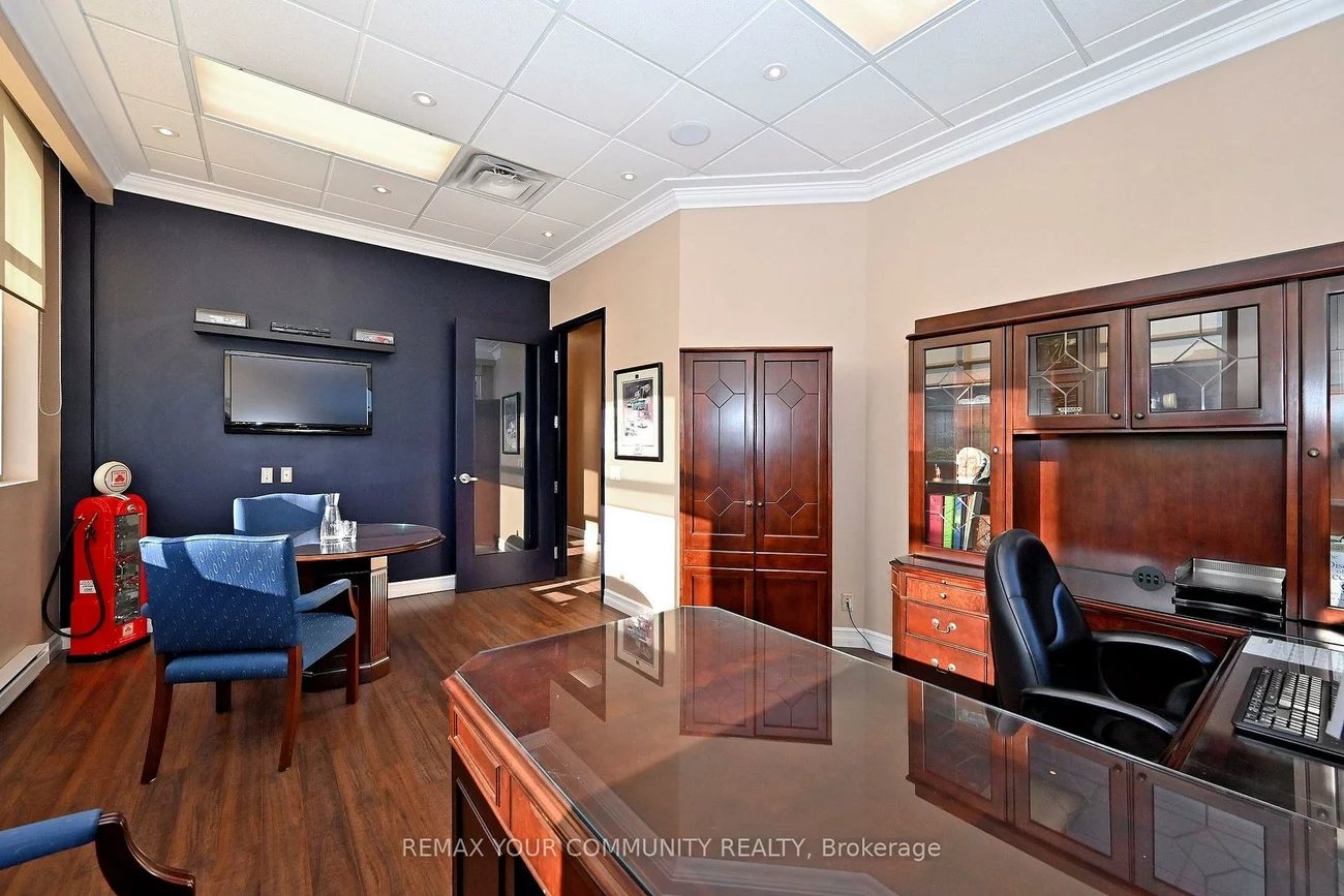 8789, Woodbine, Buttonville, Markham