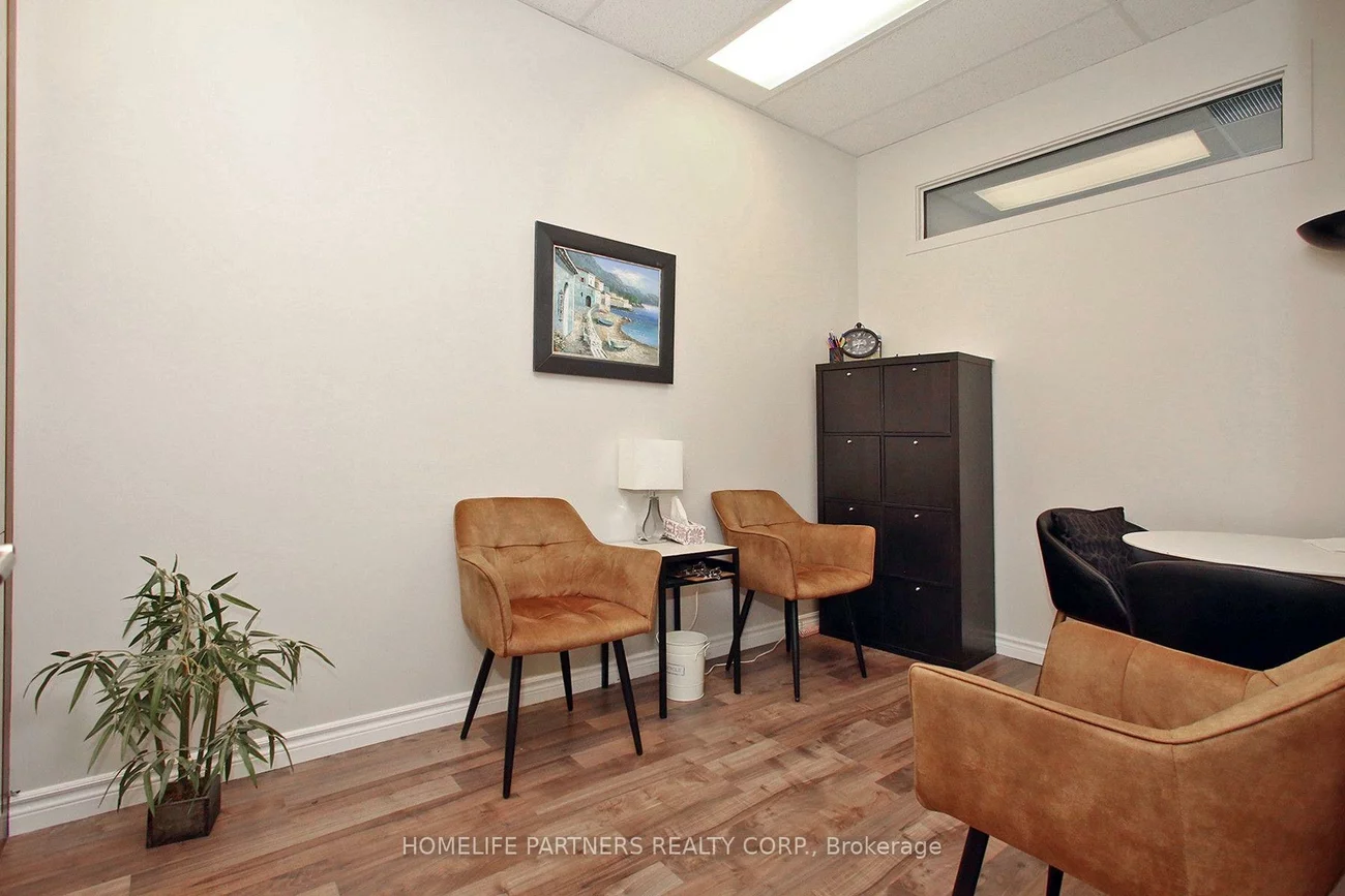 7191, Yonge, Grandview, Markham