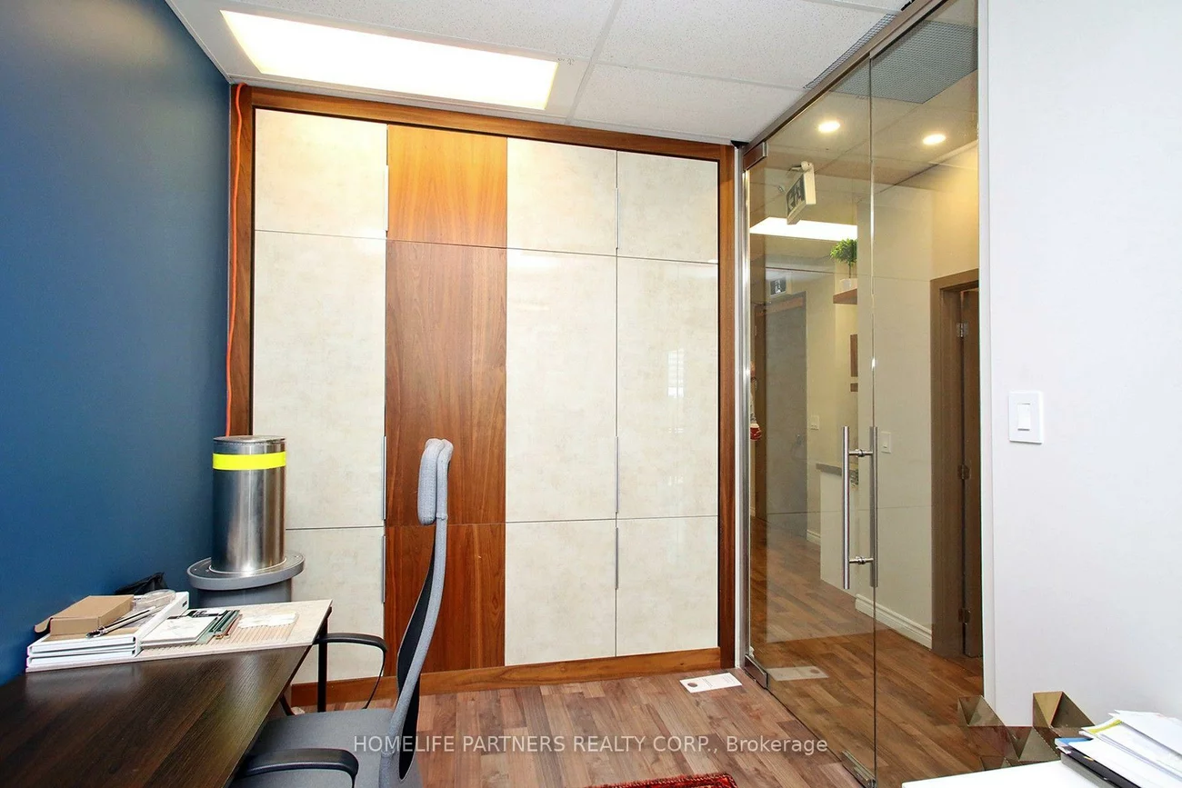 7191, Yonge, Grandview, Markham
