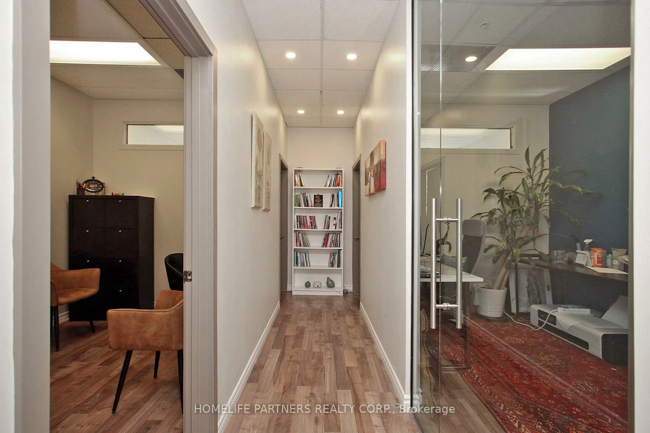 7191, Yonge, Grandview, Markham