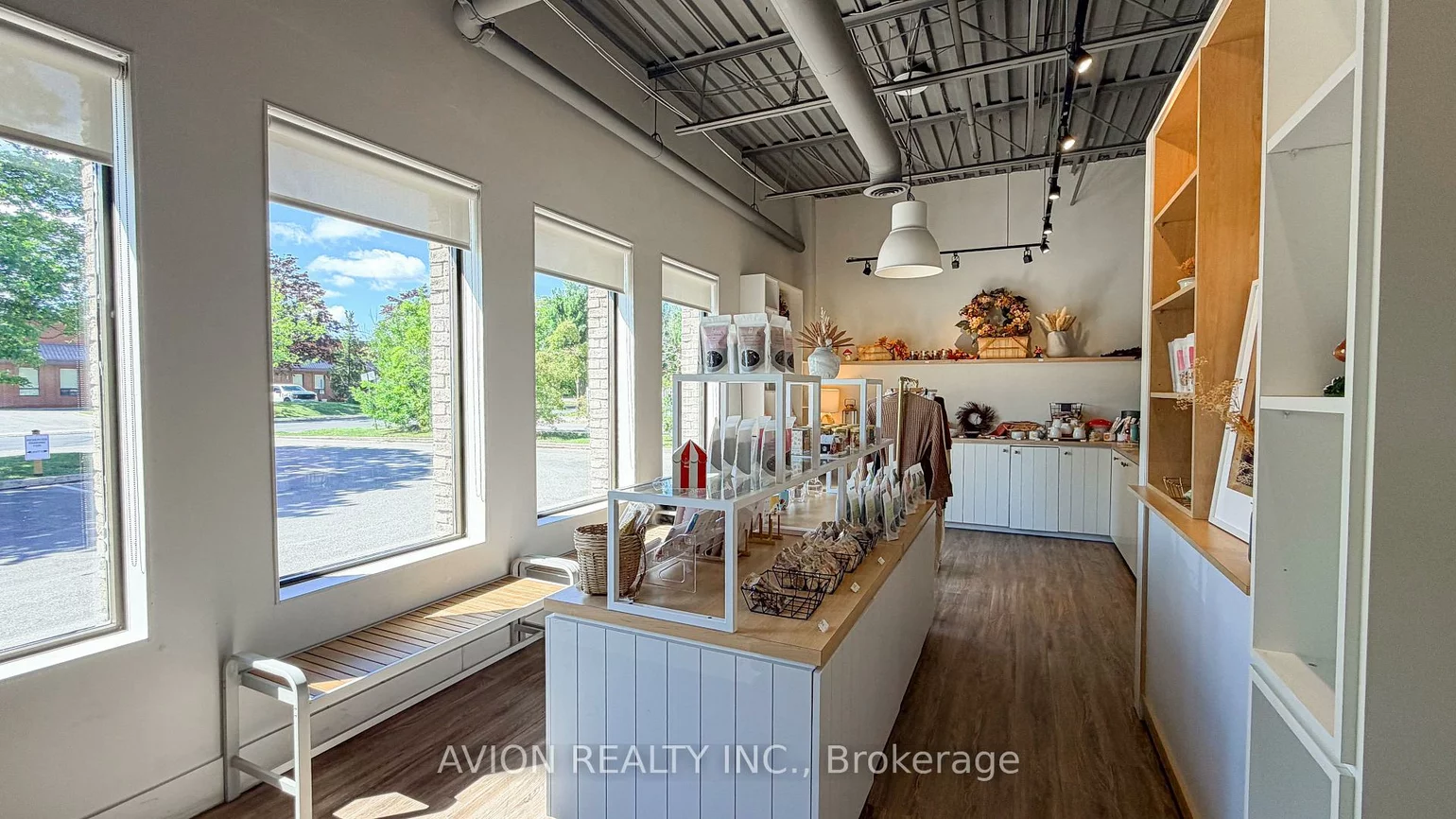 140, AMBER, Milliken Mills West, Markham