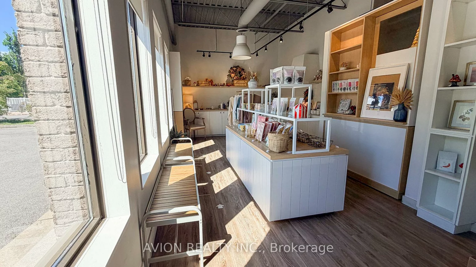 140, AMBER, Milliken Mills West, Markham