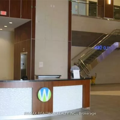 7163, Yonge, Thornhill, Markham