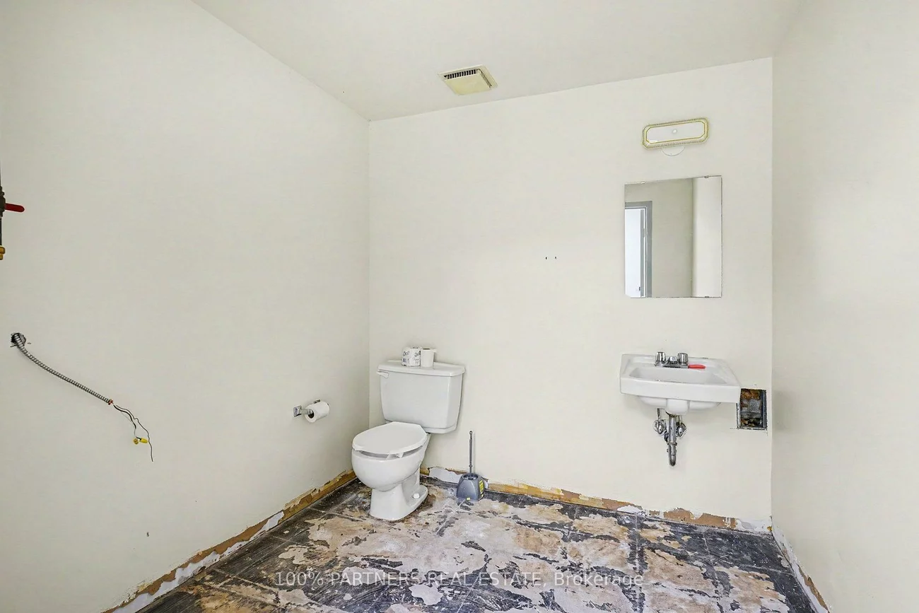 145, Konrad, Milliken Mills West, Markham