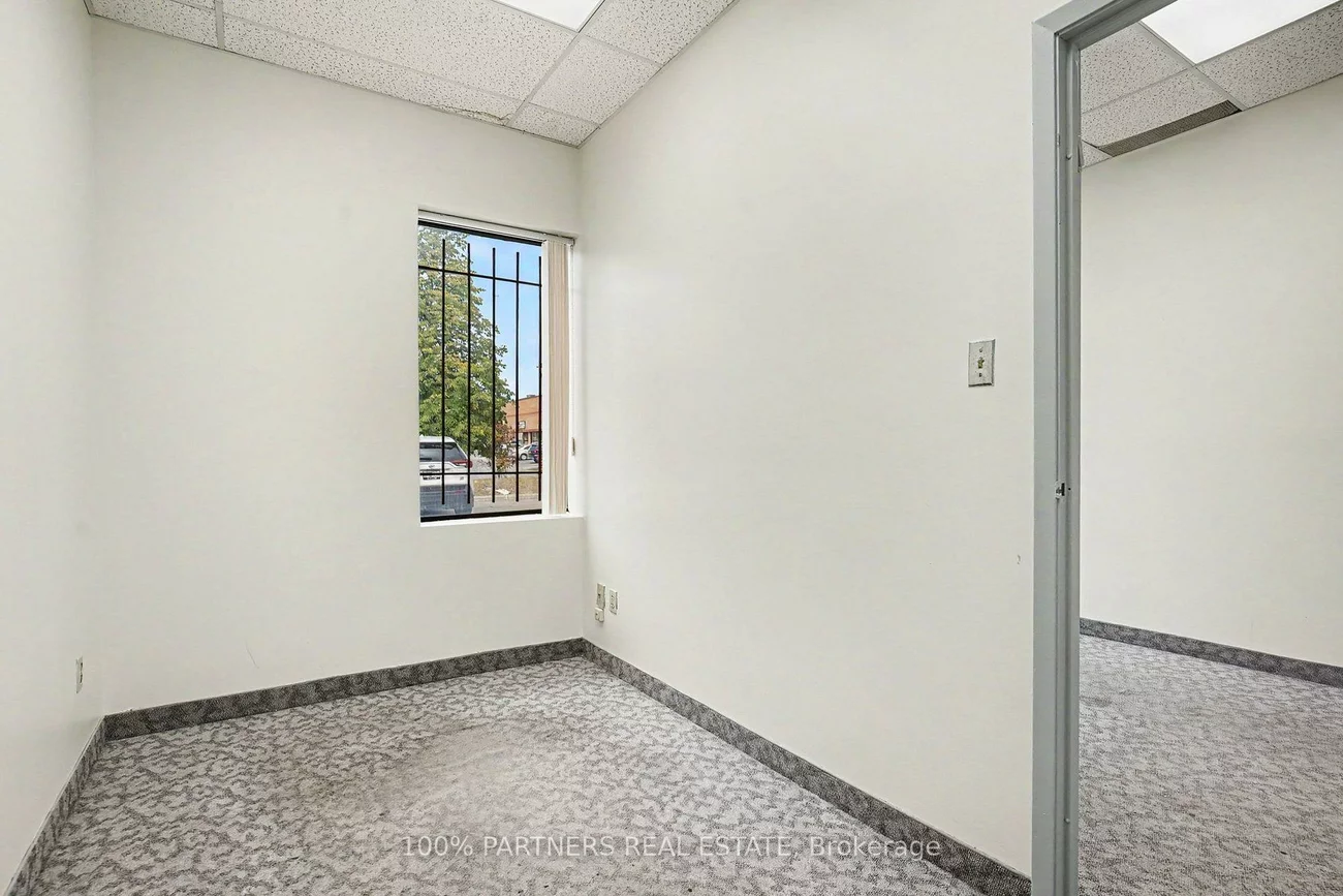 145, Konrad, Milliken Mills West, Markham
