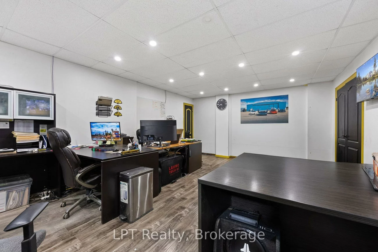 7, Harlech, Aileen-Willowbrook, Markham