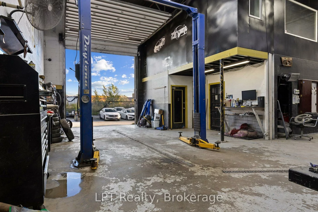 7, Harlech, Aileen-Willowbrook, Markham