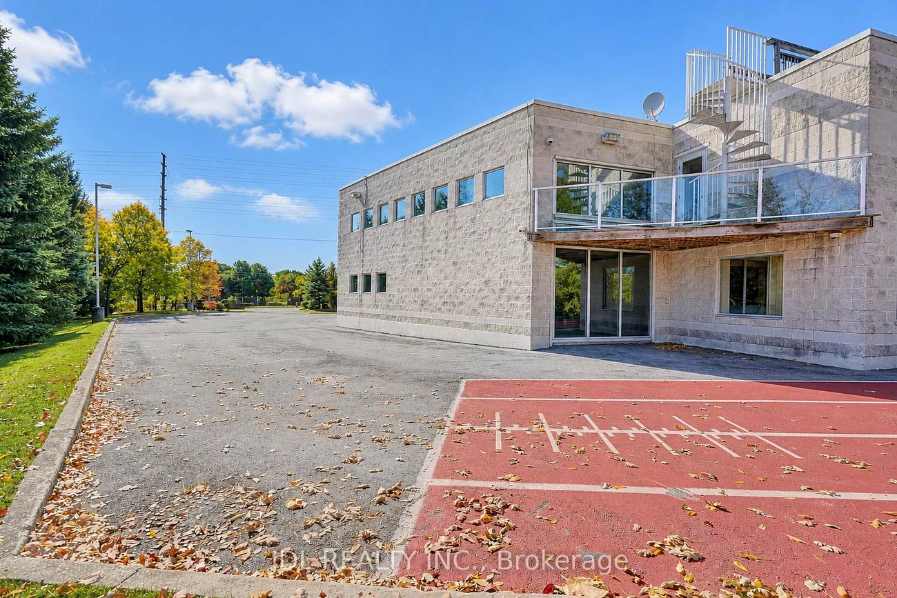 2832, 16th, Cachet, Markham