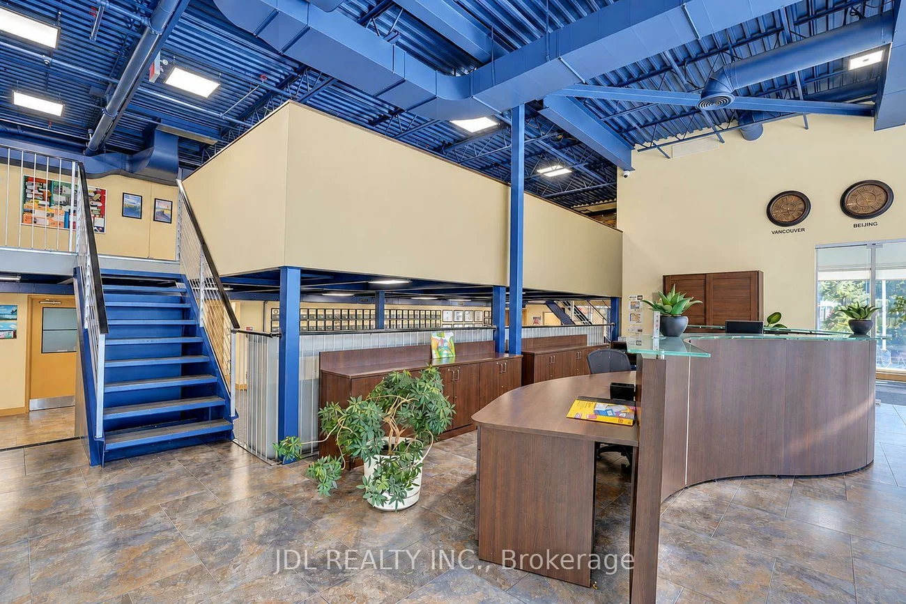 2832, 16th, Cachet, Markham