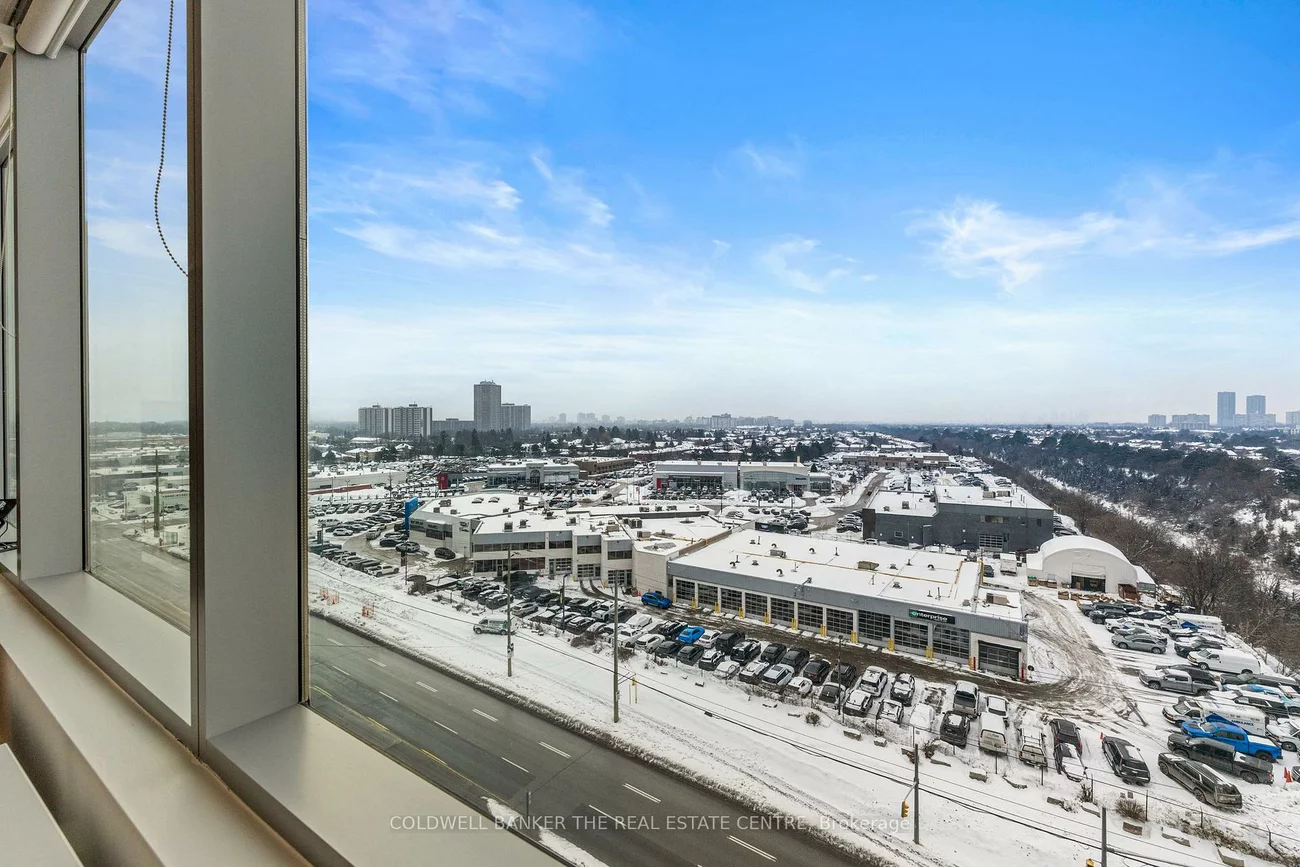 7191, Yonge, Grandview, Markham