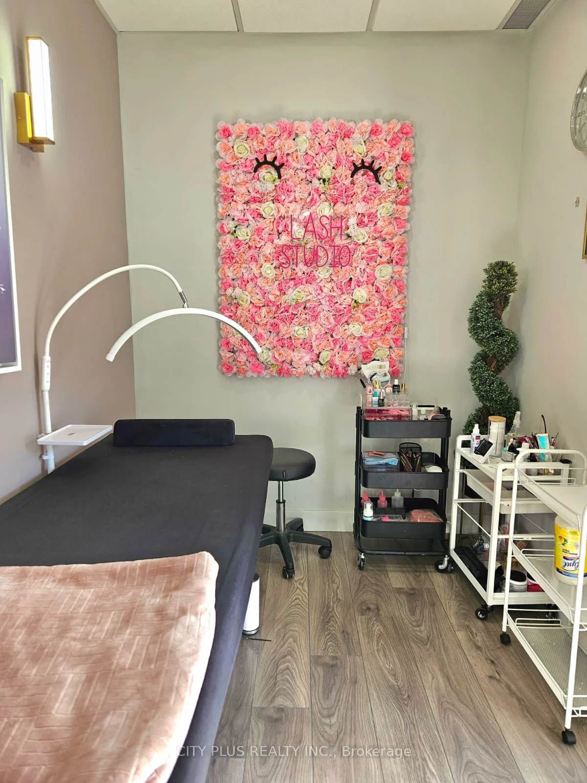 10, Cox, Unionville, Markham