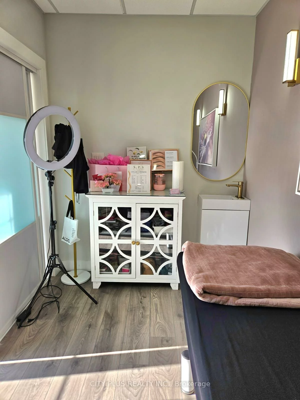 10, Cox, Unionville, Markham
