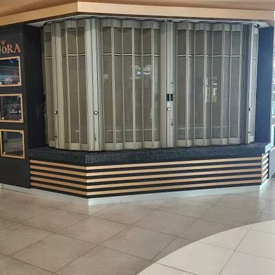 7181, Yonge, Thornhill, Markham