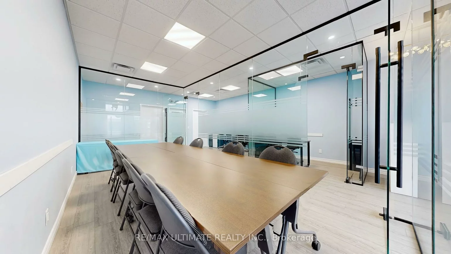 1235, Queensway, Dixie, Mississauga