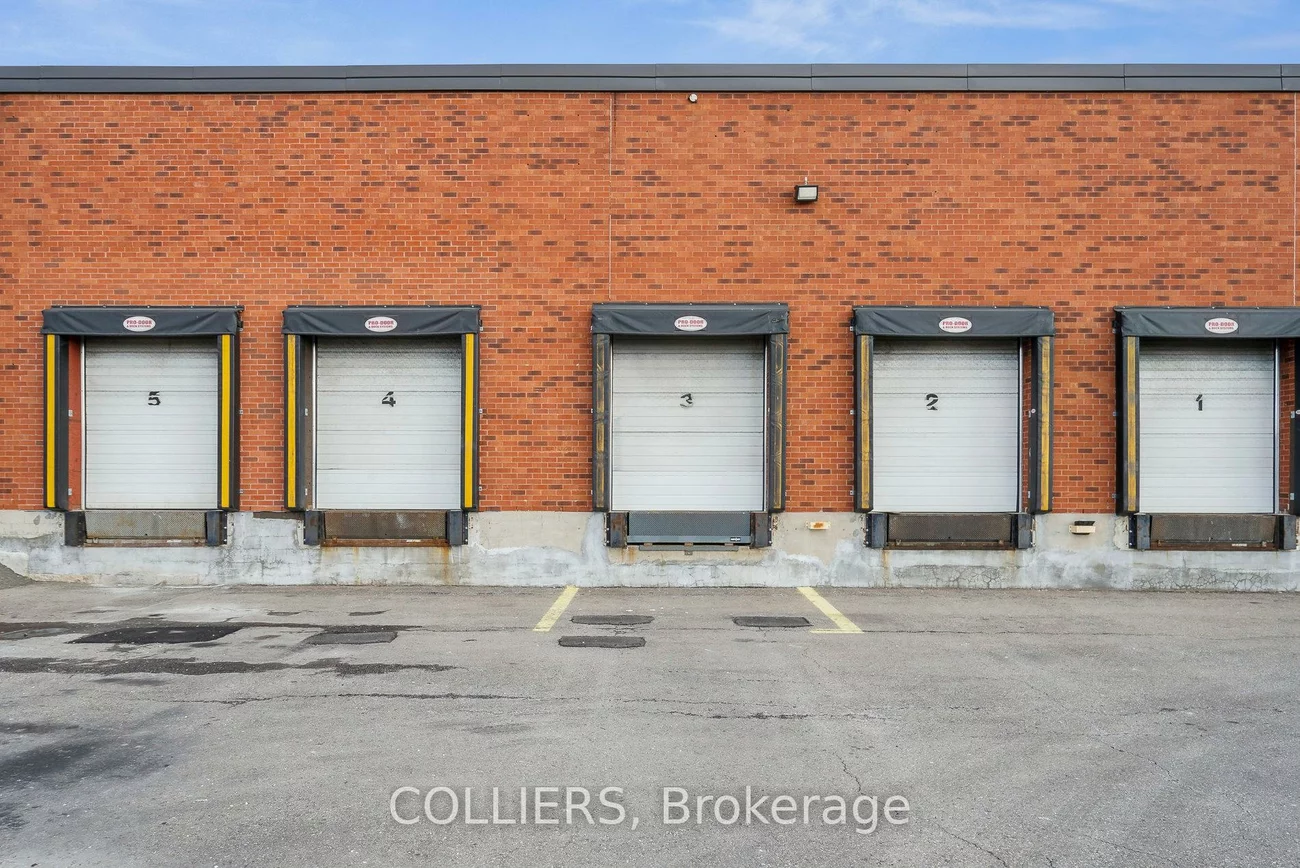 6290, Kestrel, Northeast, Mississauga