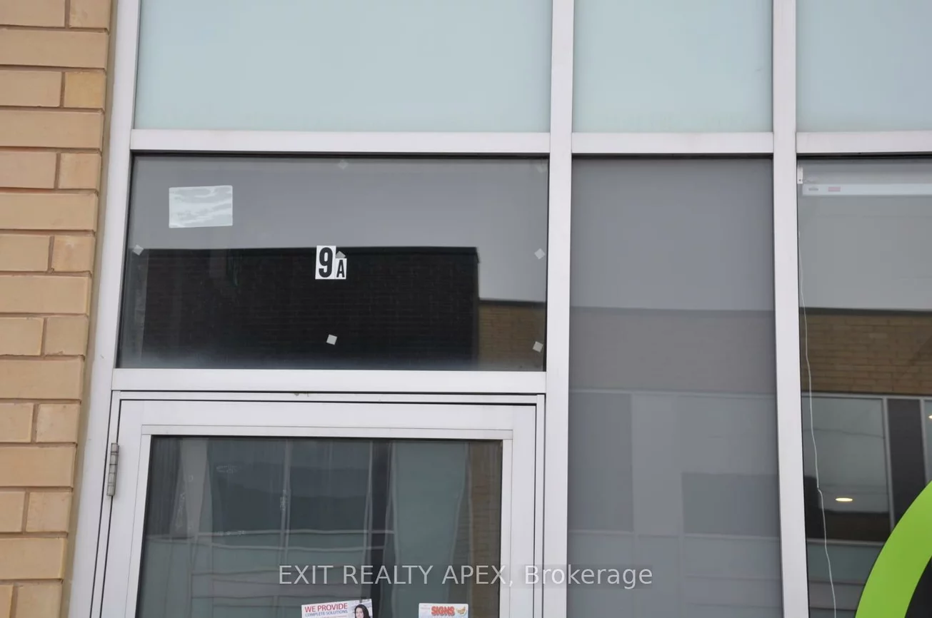 1185, Queensway E, Lakeview, Mississauga