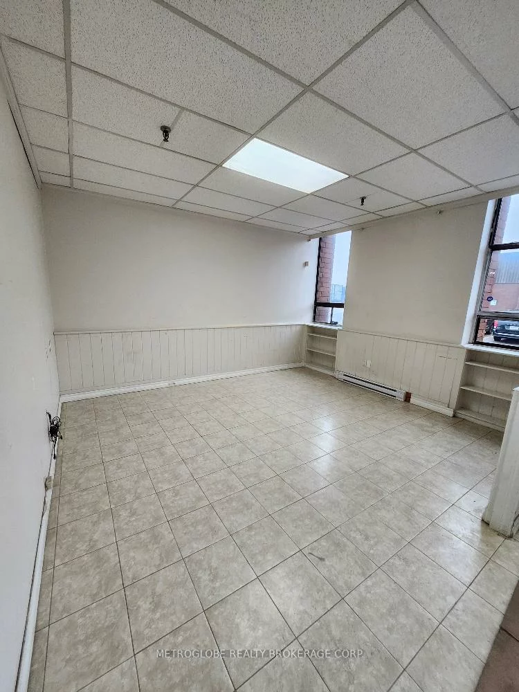1625, Sismet, Northeast, Mississauga