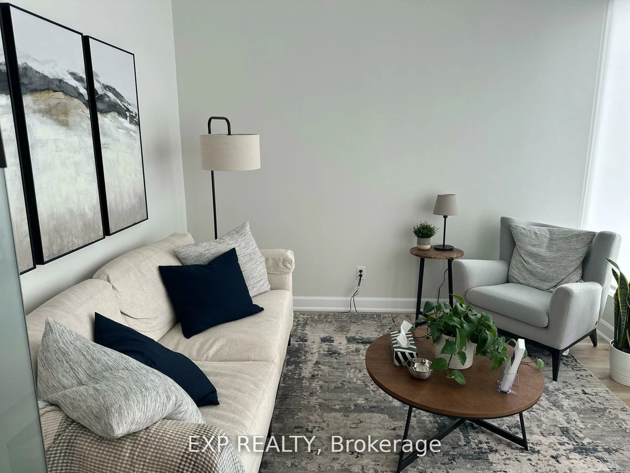 230, Lakeshore, Port Credit, Mississauga