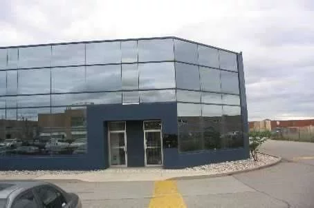 2355, Derry, Northeast, Mississauga