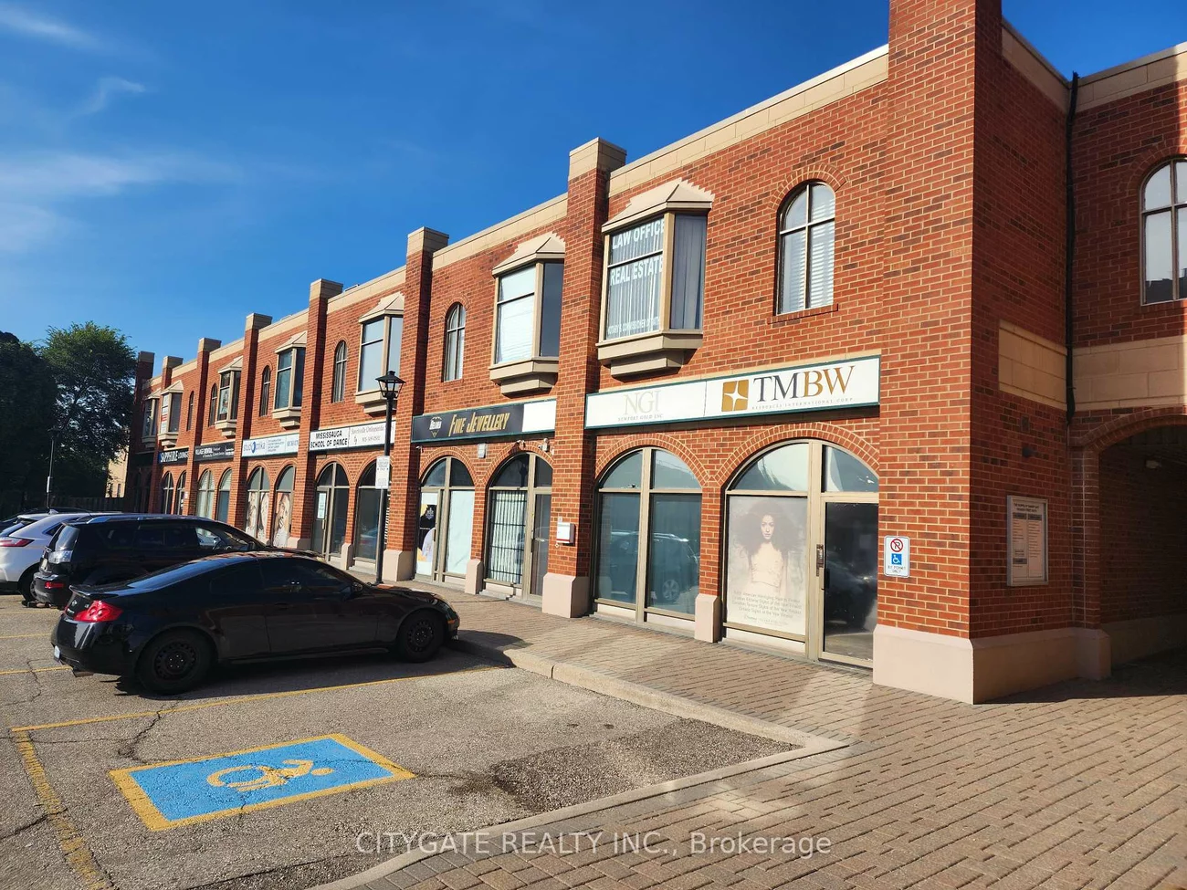 168, Queen, Streetsville, Mississauga