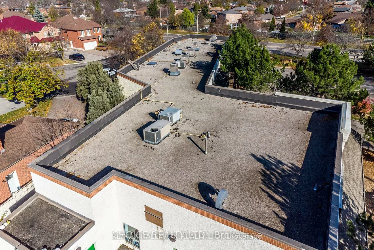 649, Queensway, Erindale, Mississauga