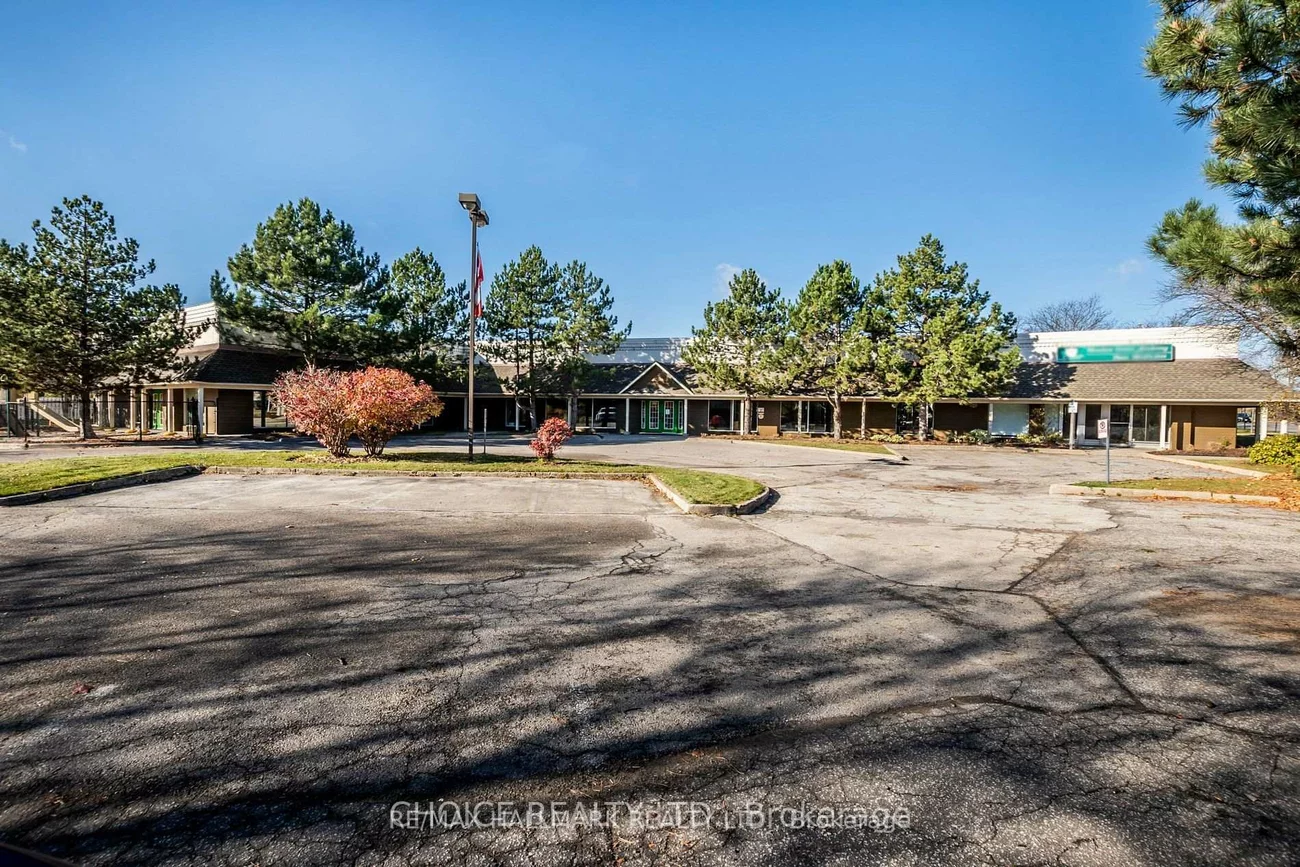 649, Queensway, Erindale, Mississauga