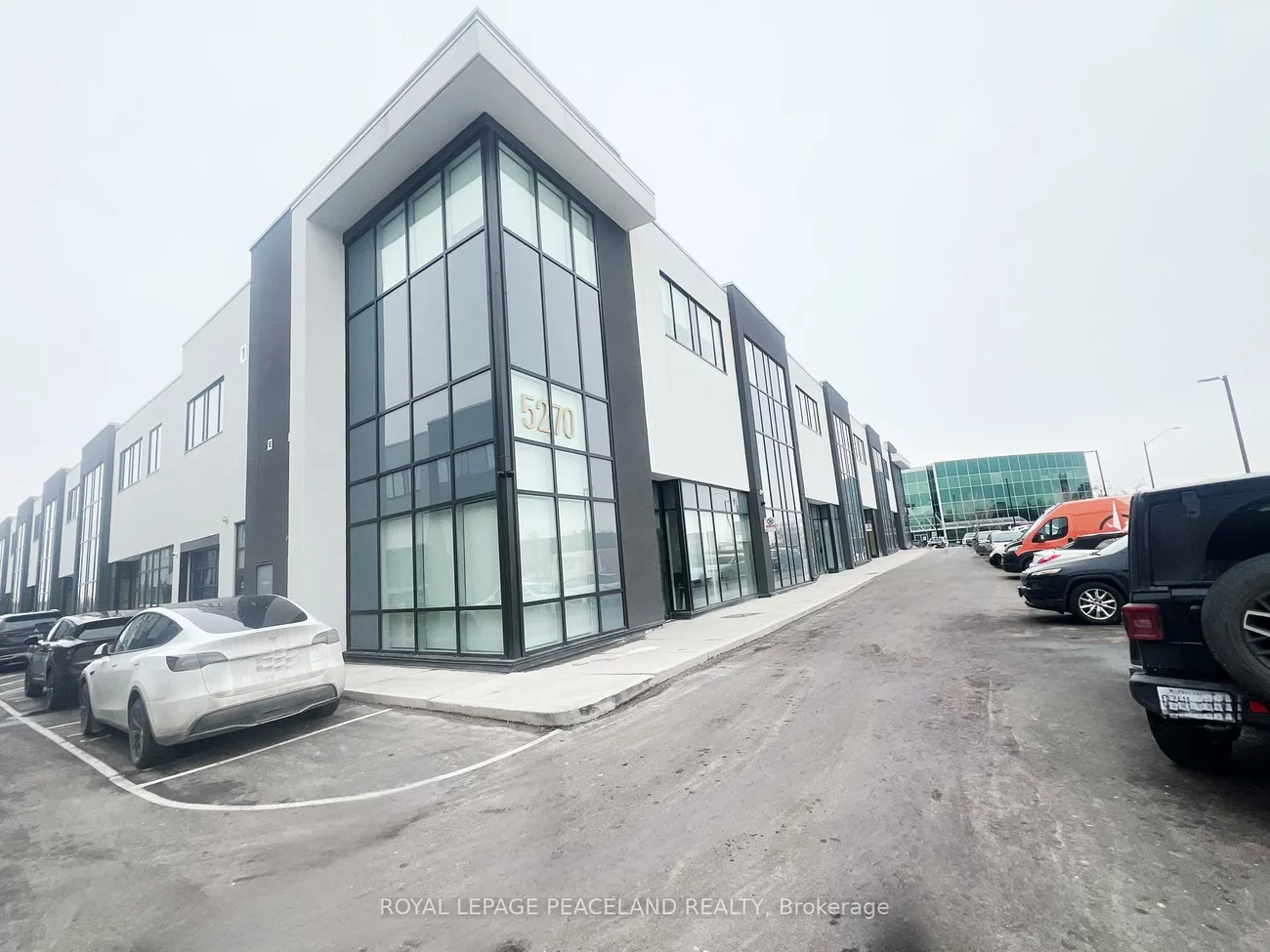 5270, Solar, Airport Corporate, Mississauga