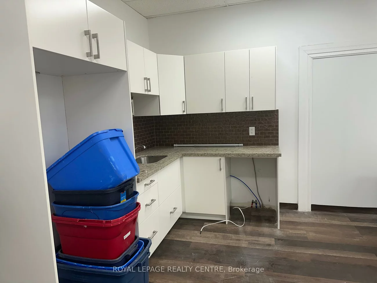 250, Lakeshore, Port Credit, Mississauga