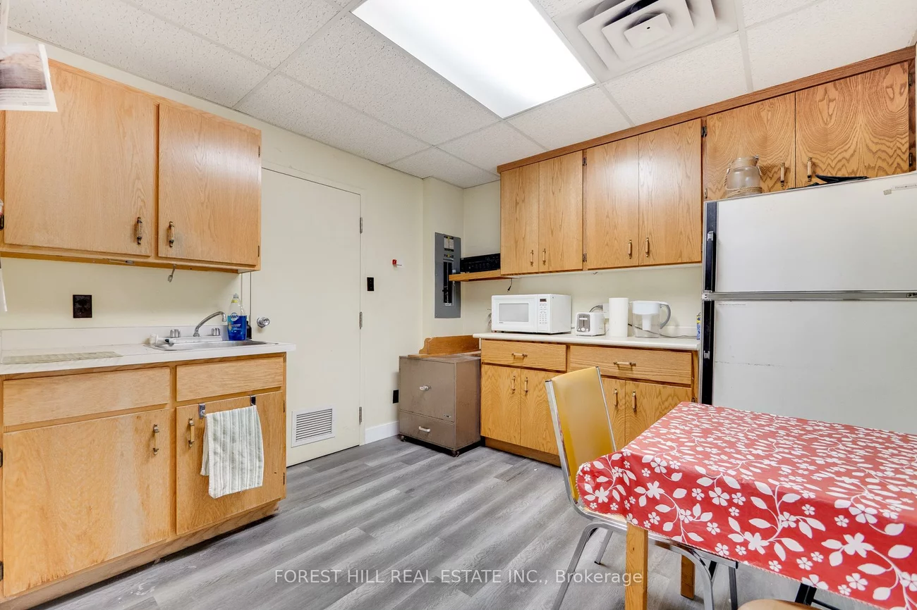 220, Queen, Streetsville, Mississauga