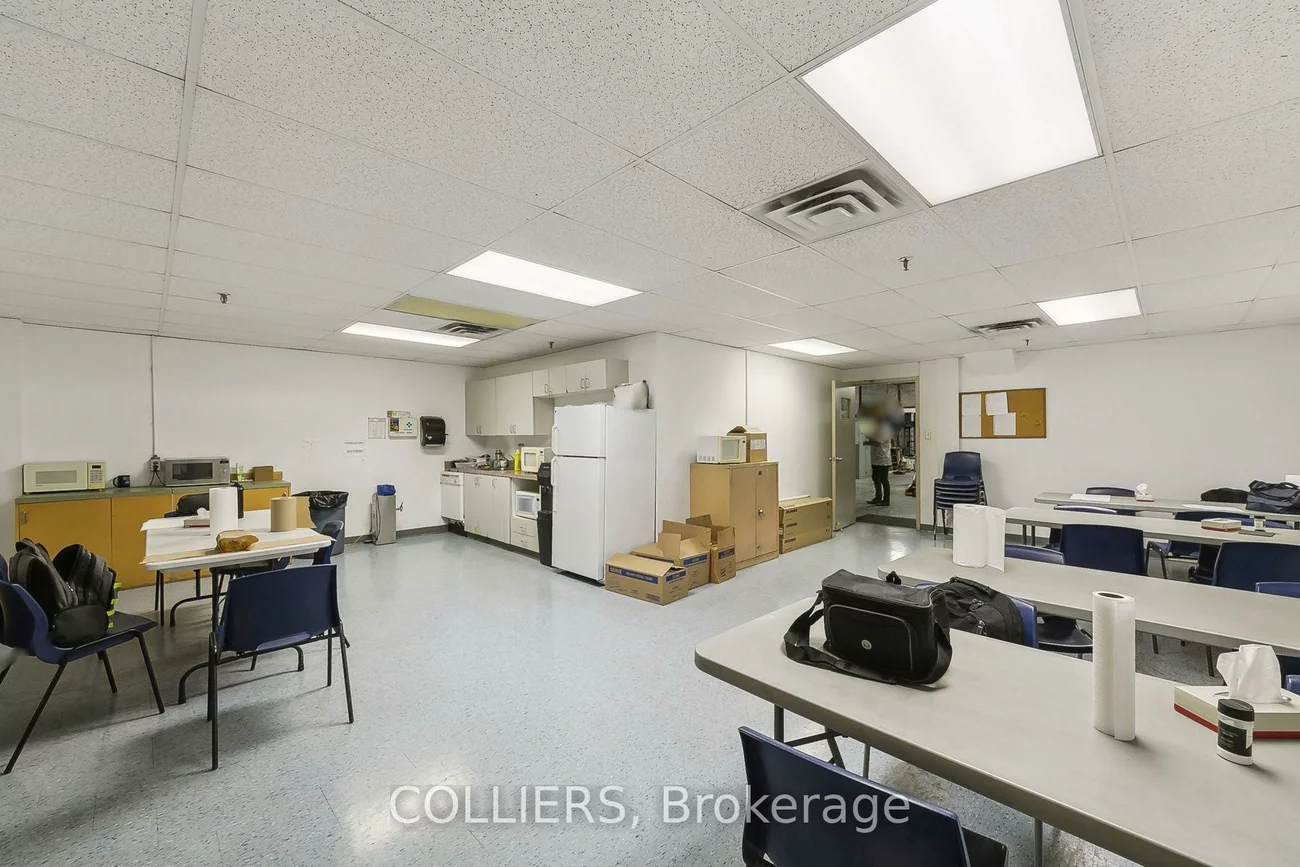 5466, Timberlea, Northeast, Mississauga