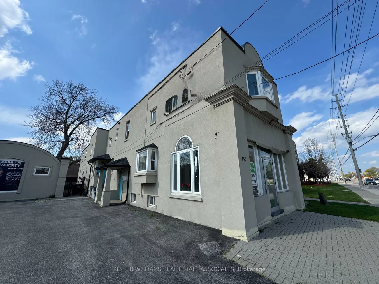 755, Lakeshore, Lakeview, Mississauga