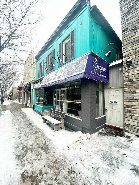 82, Lakeshore, Port Credit, Mississauga