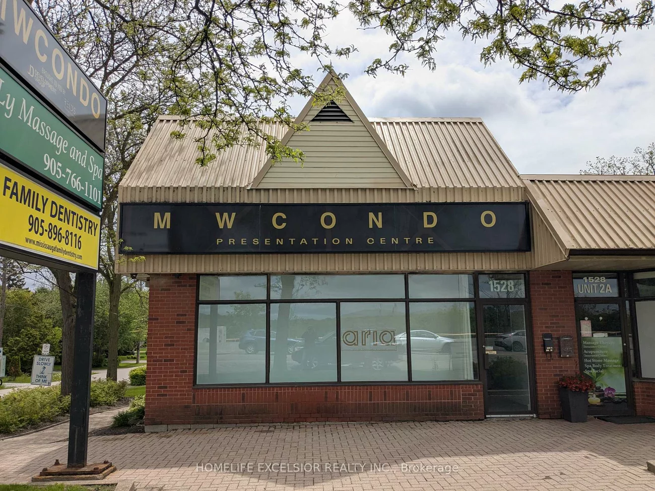 1528, Dundas, Erindale, Mississauga