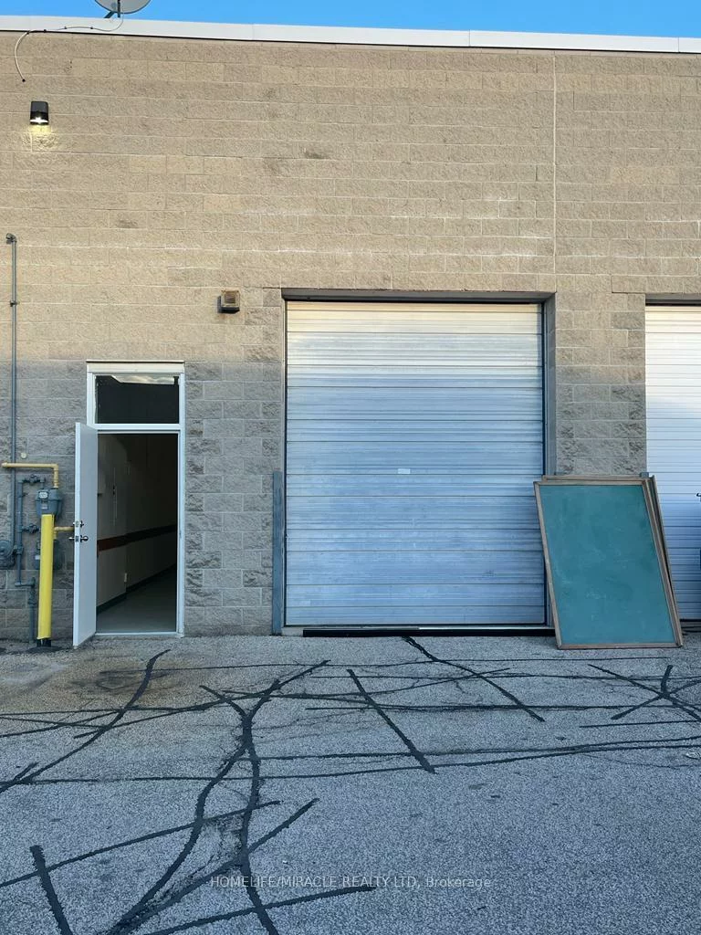 259, Traders, Gateway, Mississauga